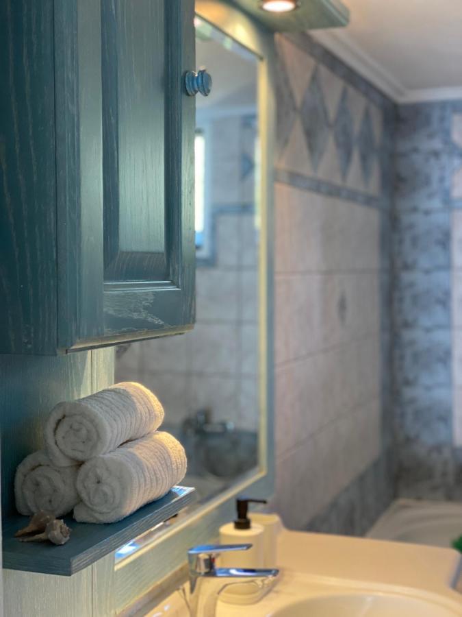 Mimoza'S Sea View Apartment PalaiónTsiflíkion エクステリア 写真